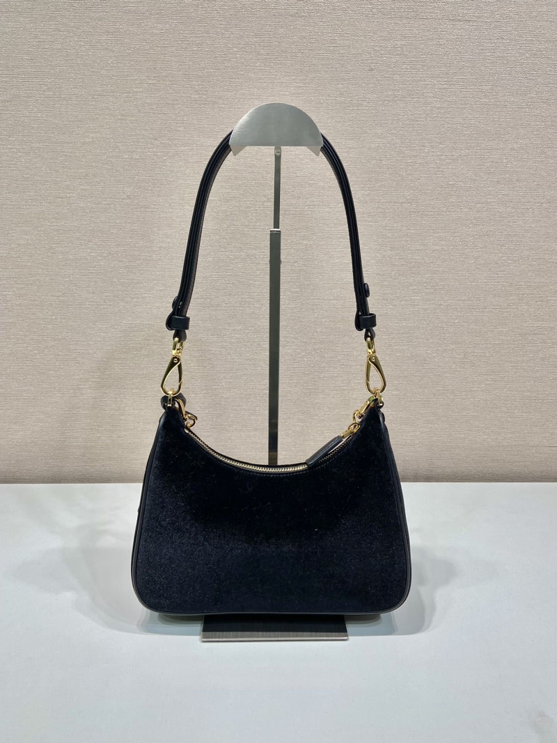 Pra*a hobo bags